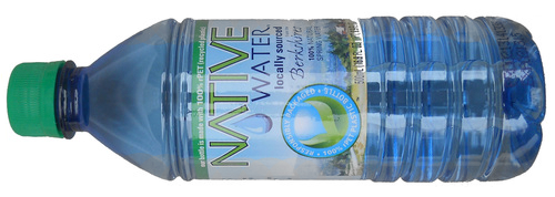 Outside : 100% post-consumer recycled plastic bottle
