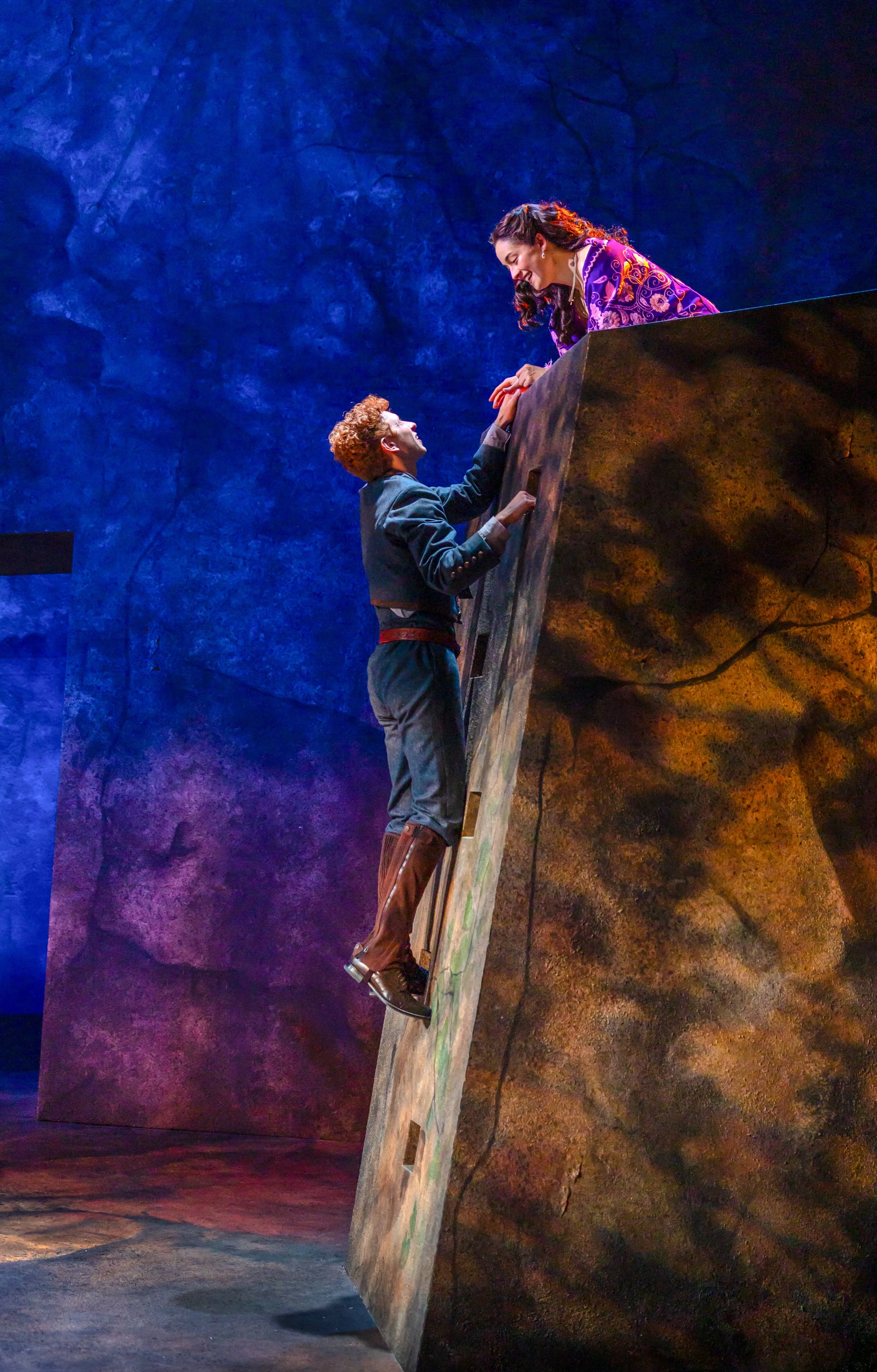 Romeo & Juliet HSC 04-25_125 copy.jpg