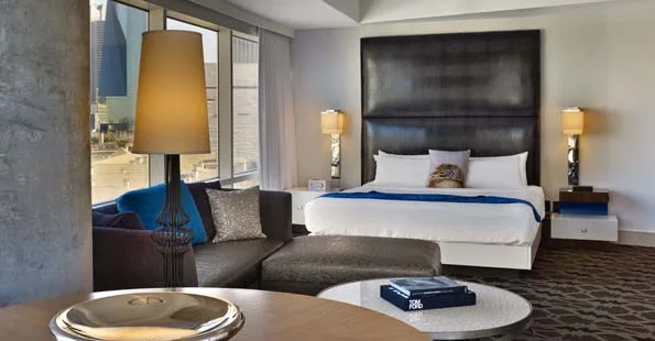 ph_W_Dallas_Bed.jpg