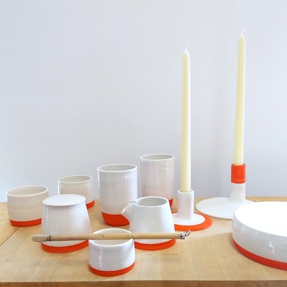 Porcelain tableware and brush cup, 2020
