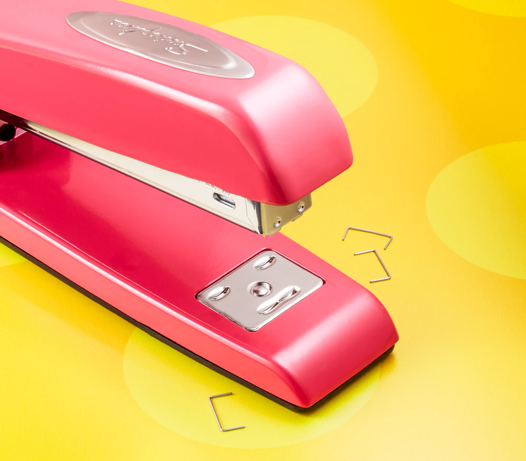 C-000125-01-019_IG_BTS_ProductPortrait_Stapler.jpg
