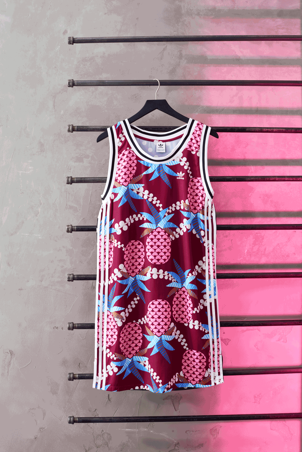 Adidas1.gif