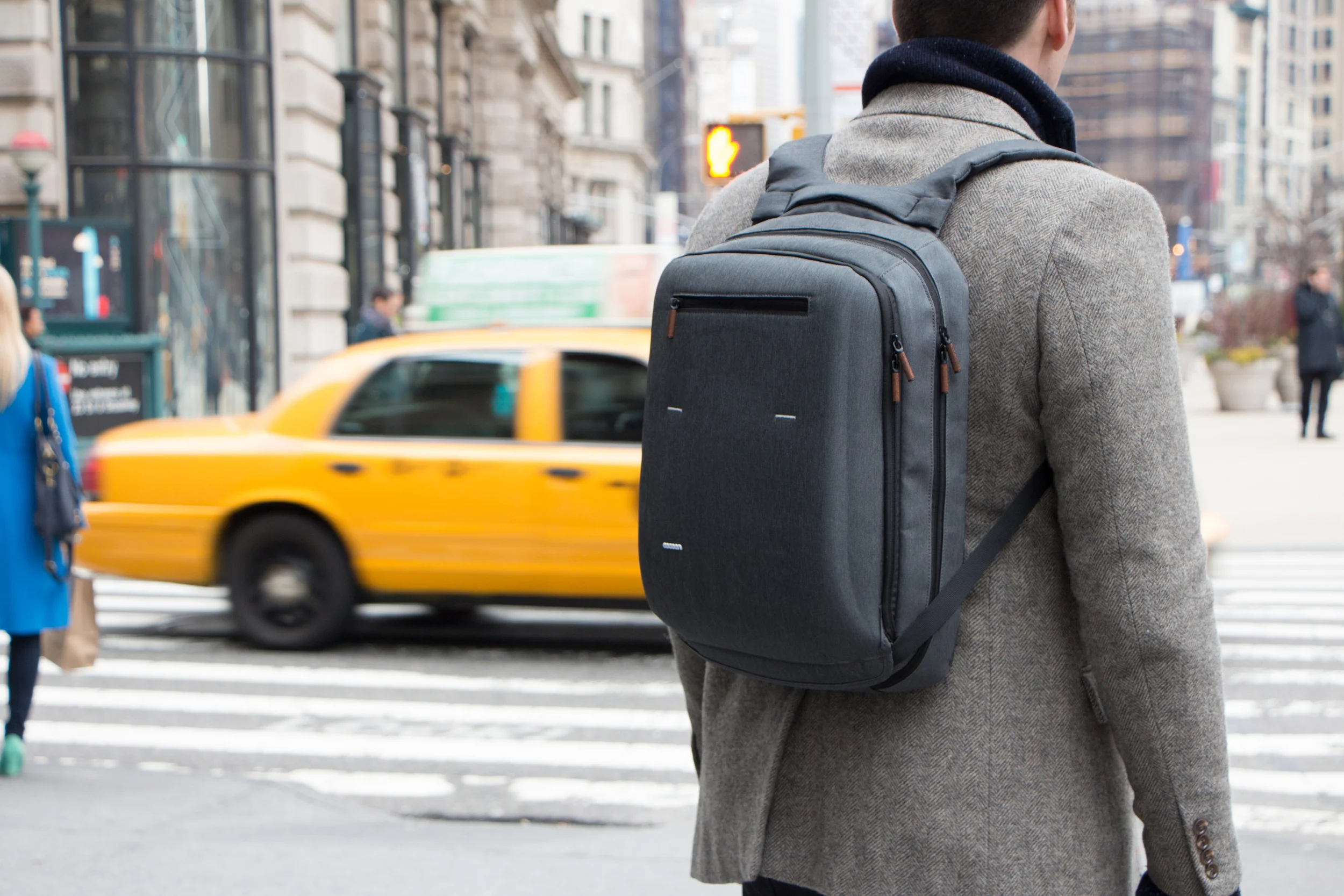 Cocoon Bag Line //