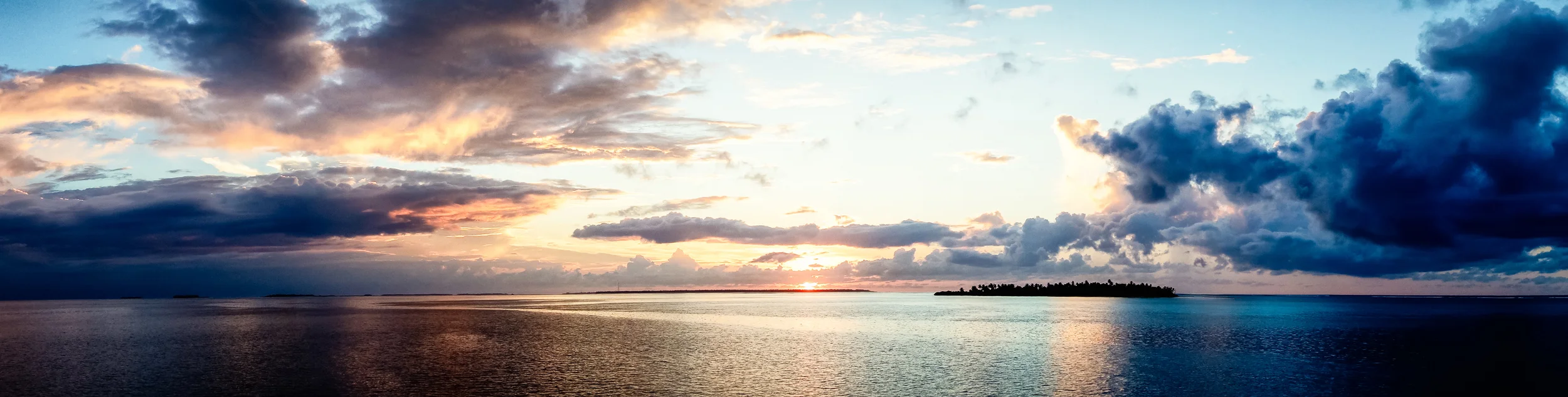 Maldives Sunrise Photo: Tim Ciasto