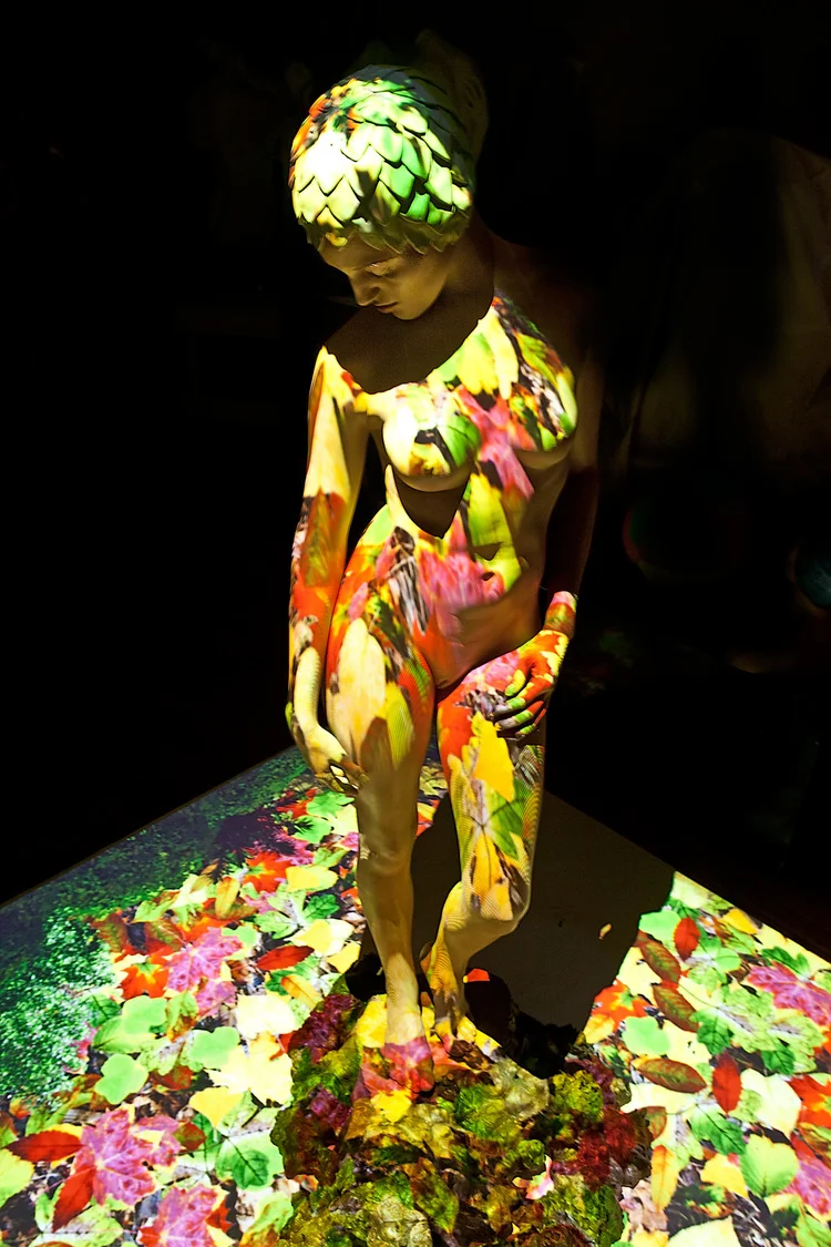 Tree with Leaves , 2011 Oil on Resin Sculpture with Interactive Projection, Dimensions Variable, Courtesy of Jim Kempner Fine Art