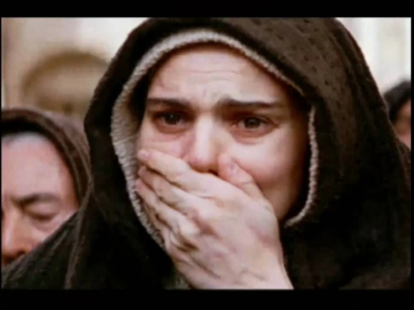 Mary at the foot of the cross — David Russell