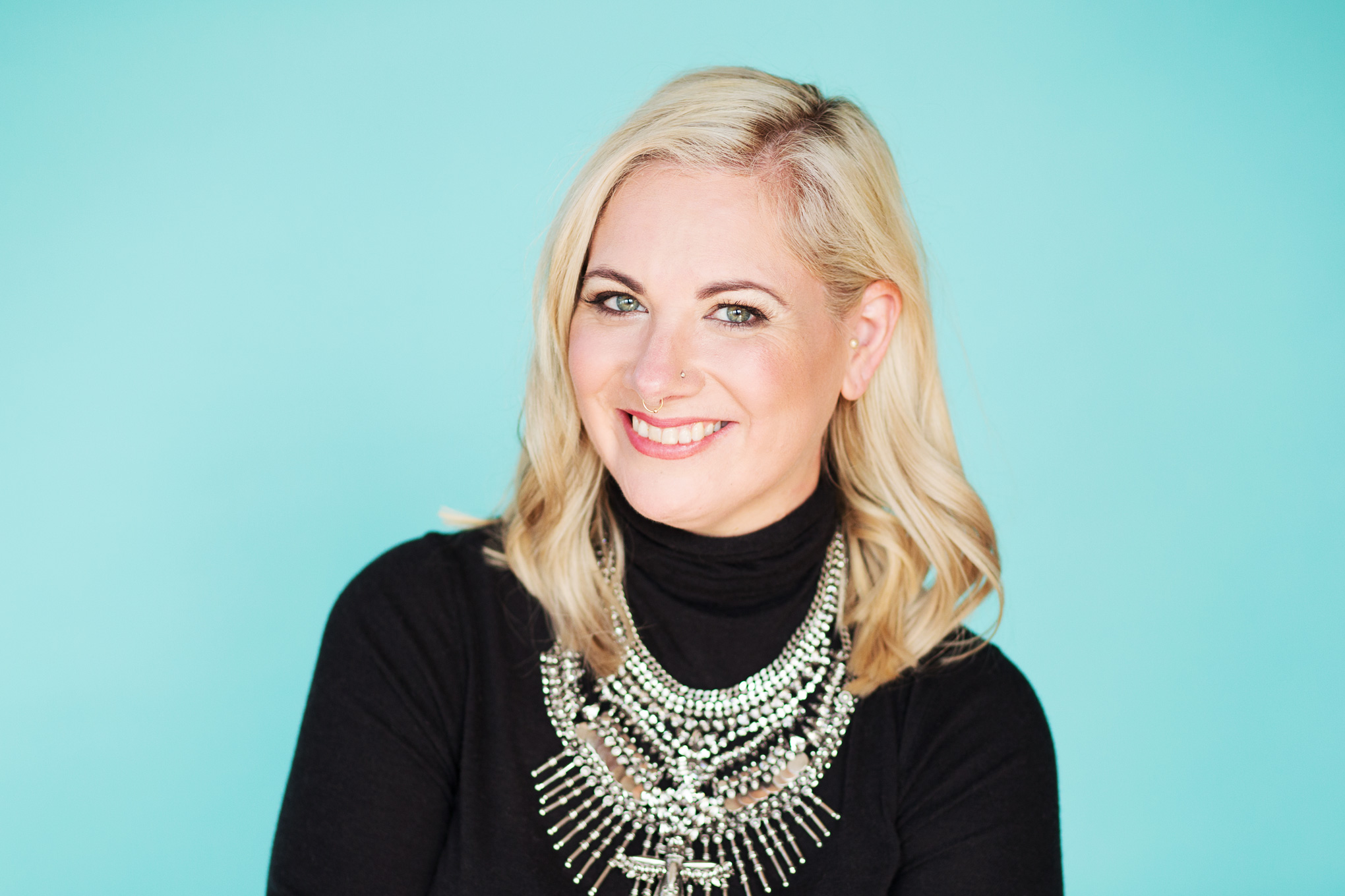 Rowena Murray - Author of For Foxes Sake