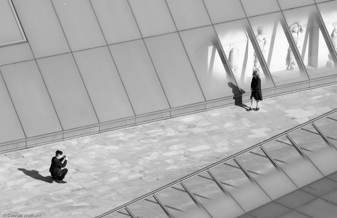 Observing statues and people