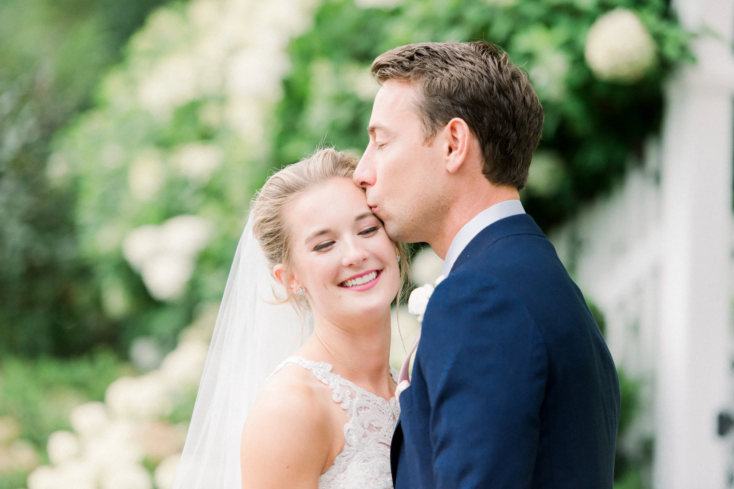 The Commons 1854 Topsfield MA wedding | Massachusetts wedding venue | Massachusetts wedding photography | couples portraits bride and groom | First look | North Shore MA Wedding photos