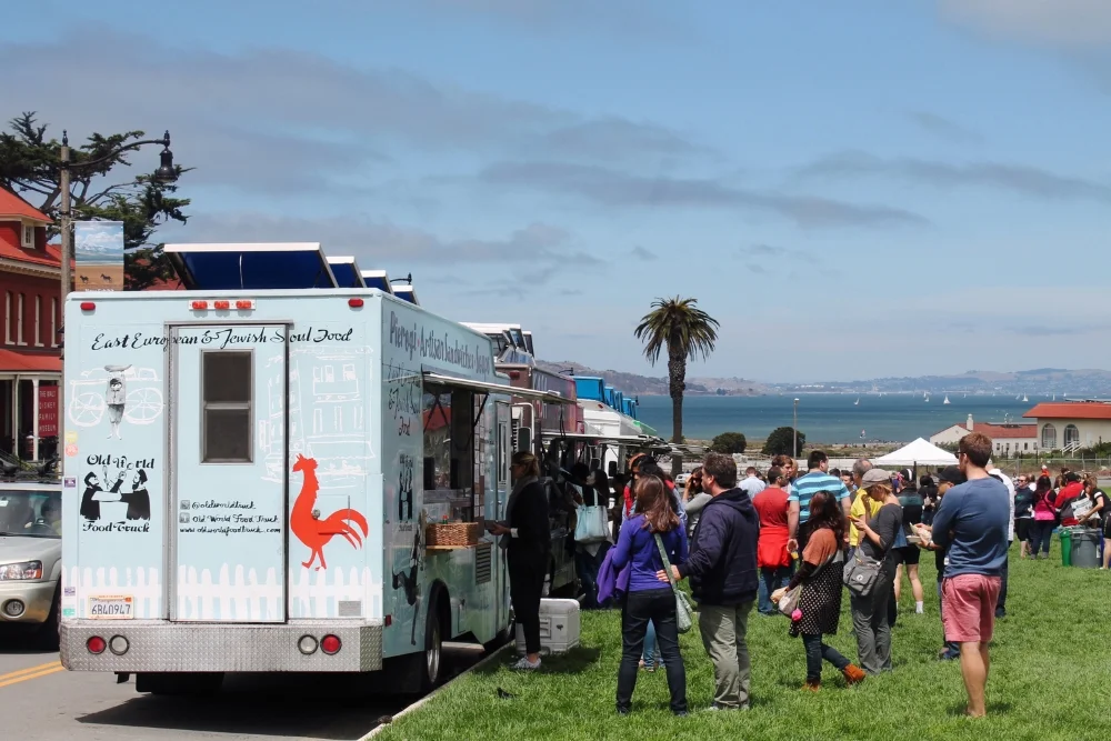 ©tigerrulezzzphotograpy Food trucks at the weekly Picnic at the Presidio event