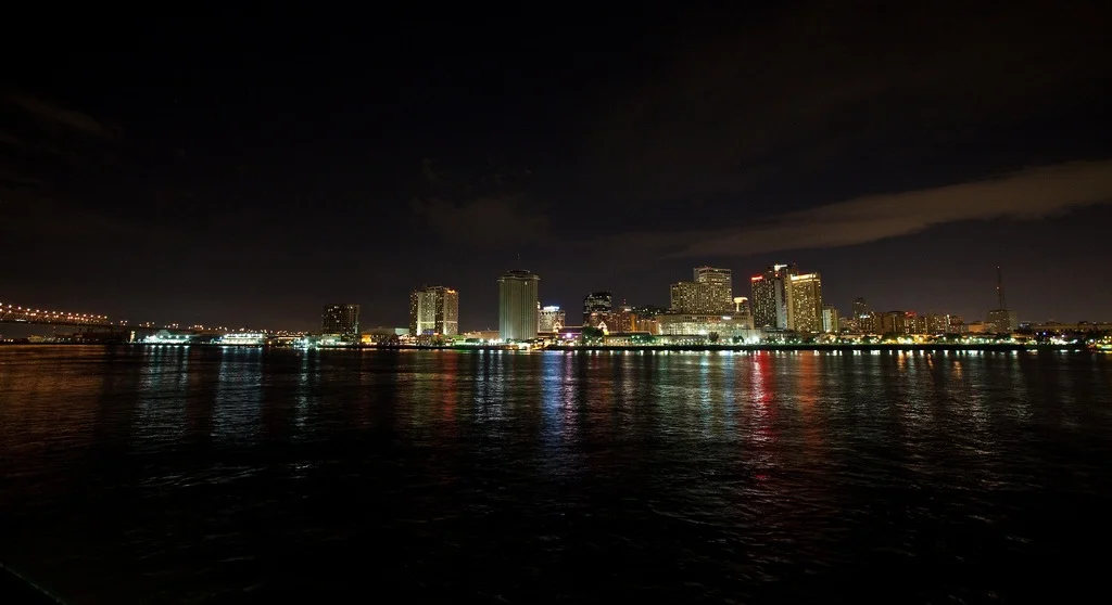 Skyline River Night6289511422_d852ecdb4d_b.jpg
