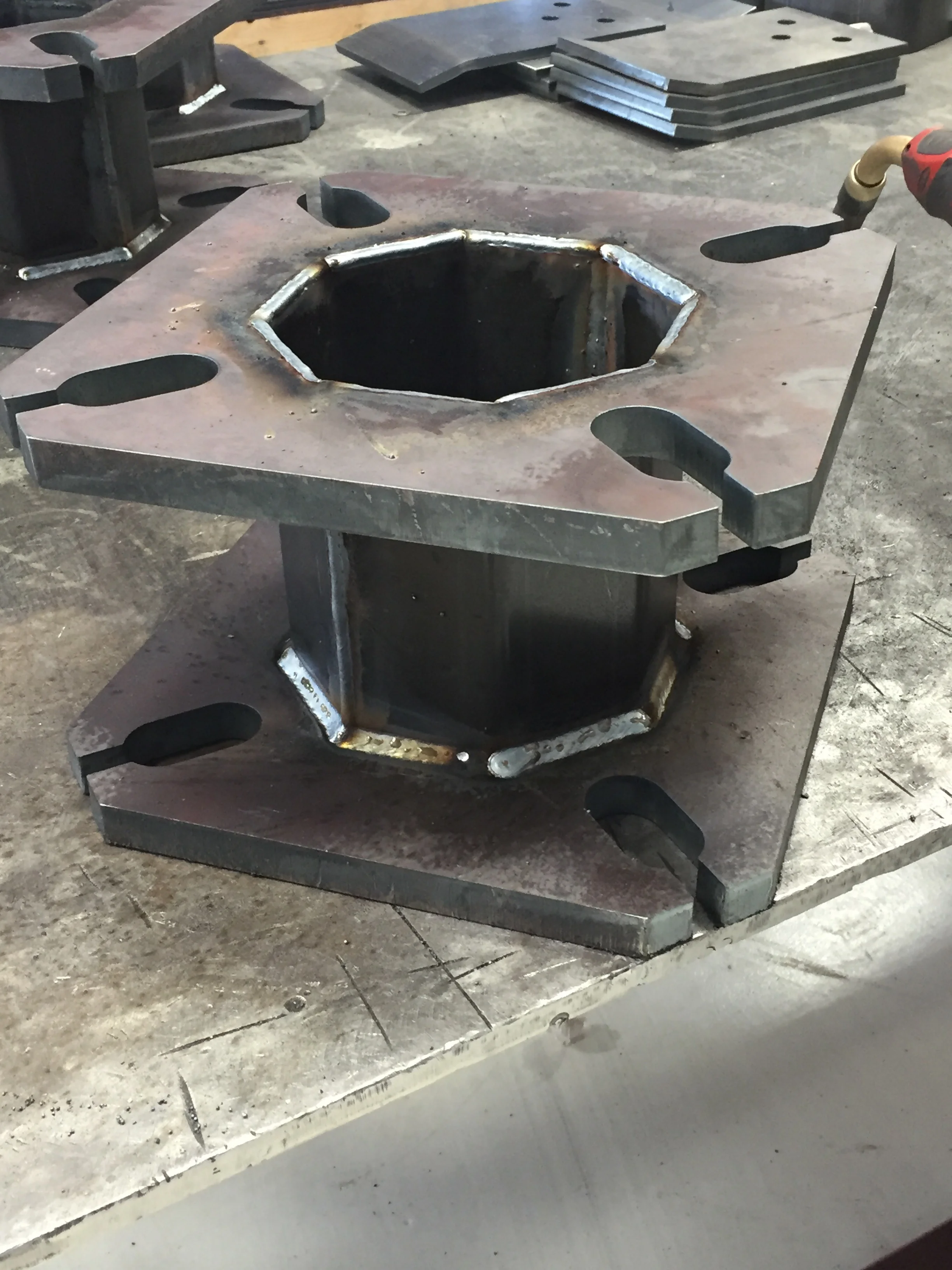 If you look close there is a great edge finish on the 3/4" plate off our HK Laser