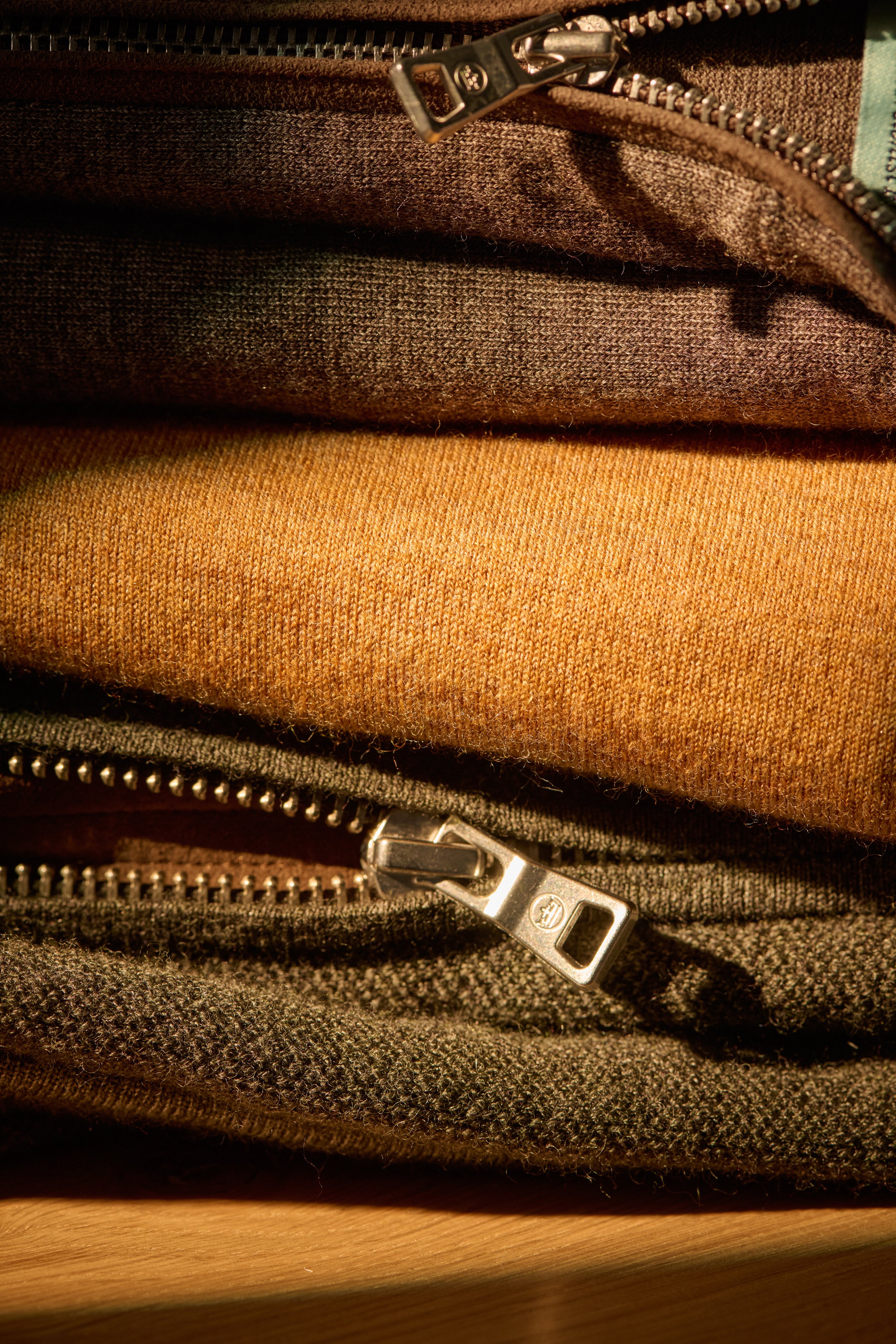 F26_OCTOBER_ExFlexSweaters_0637.jpg