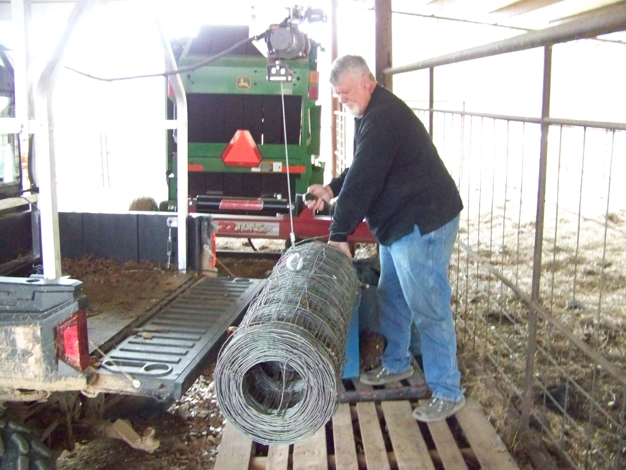 Lift pics-farm 005.JPG