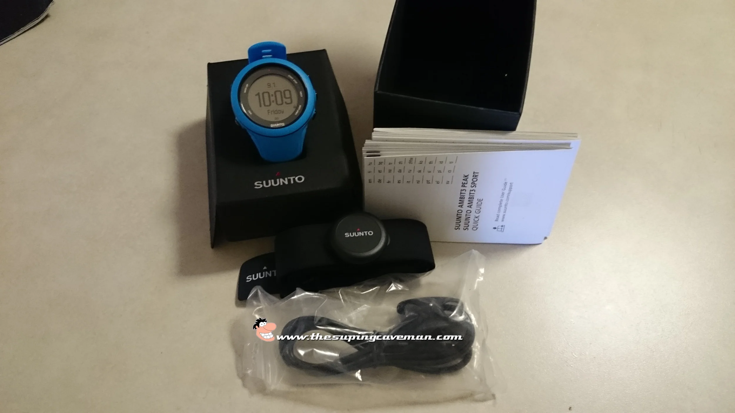 Unboxed Ambit 3 Sport. The contents of Peak is the same