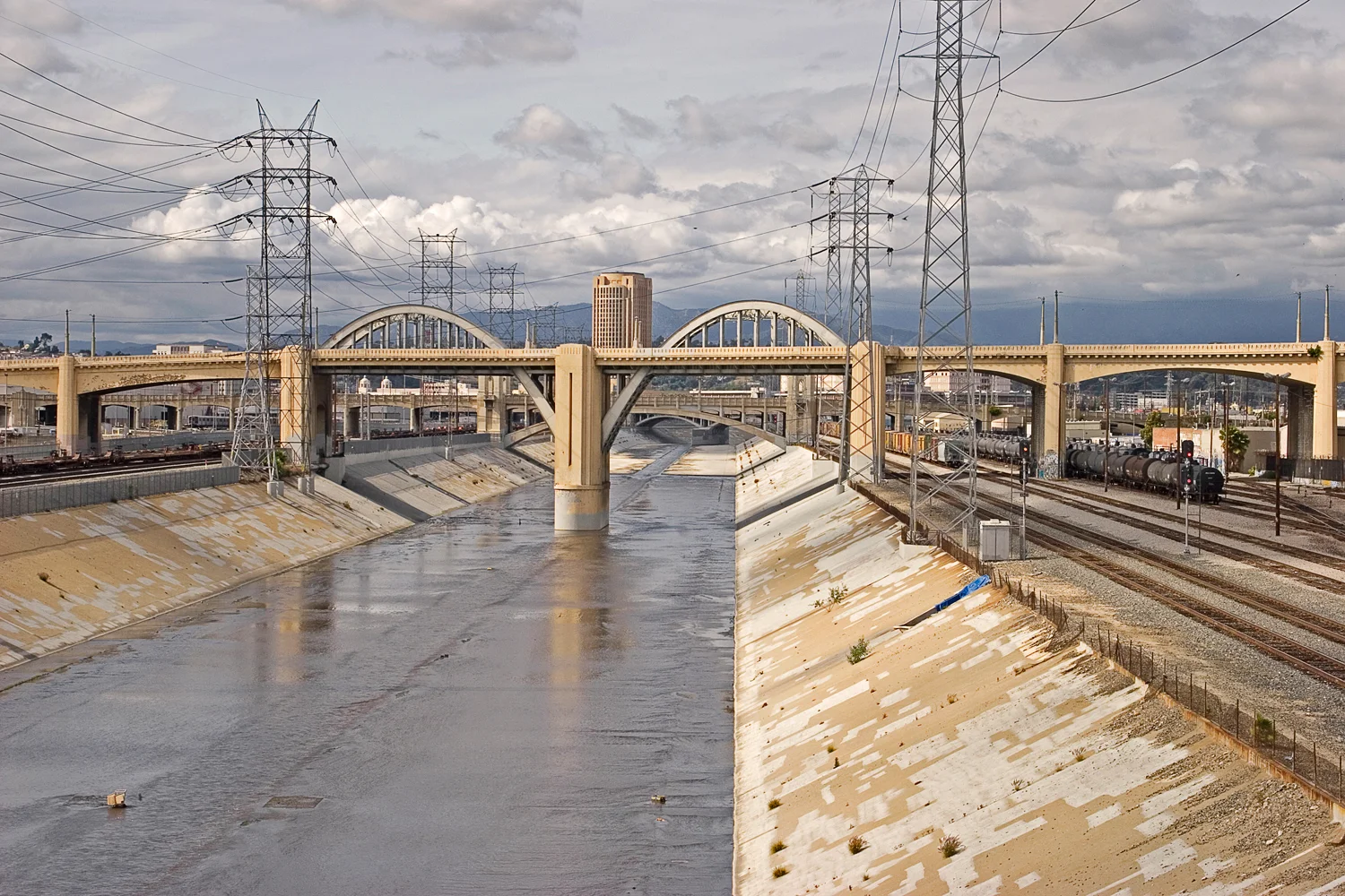 Leonard-Monje_8022_LA-River.jpg