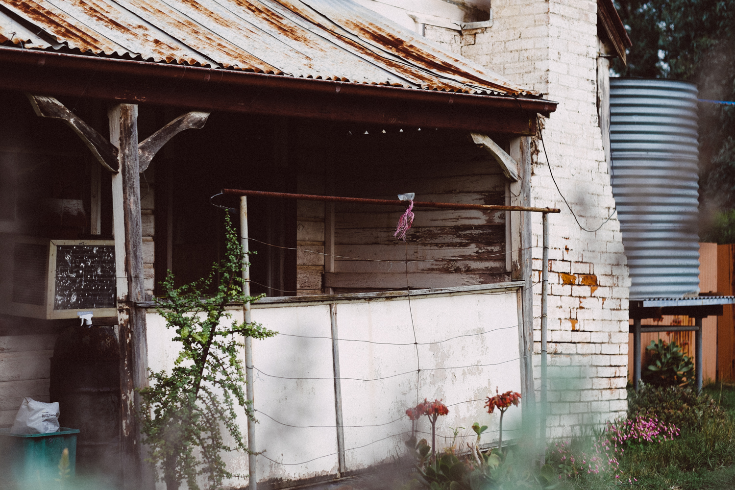 janelle-grace.com - derelict buildings--2.jpg