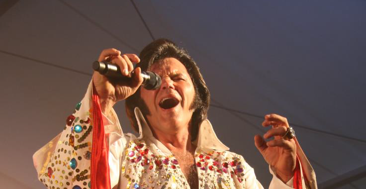 "Elvis" kjem på hotellet 16. april