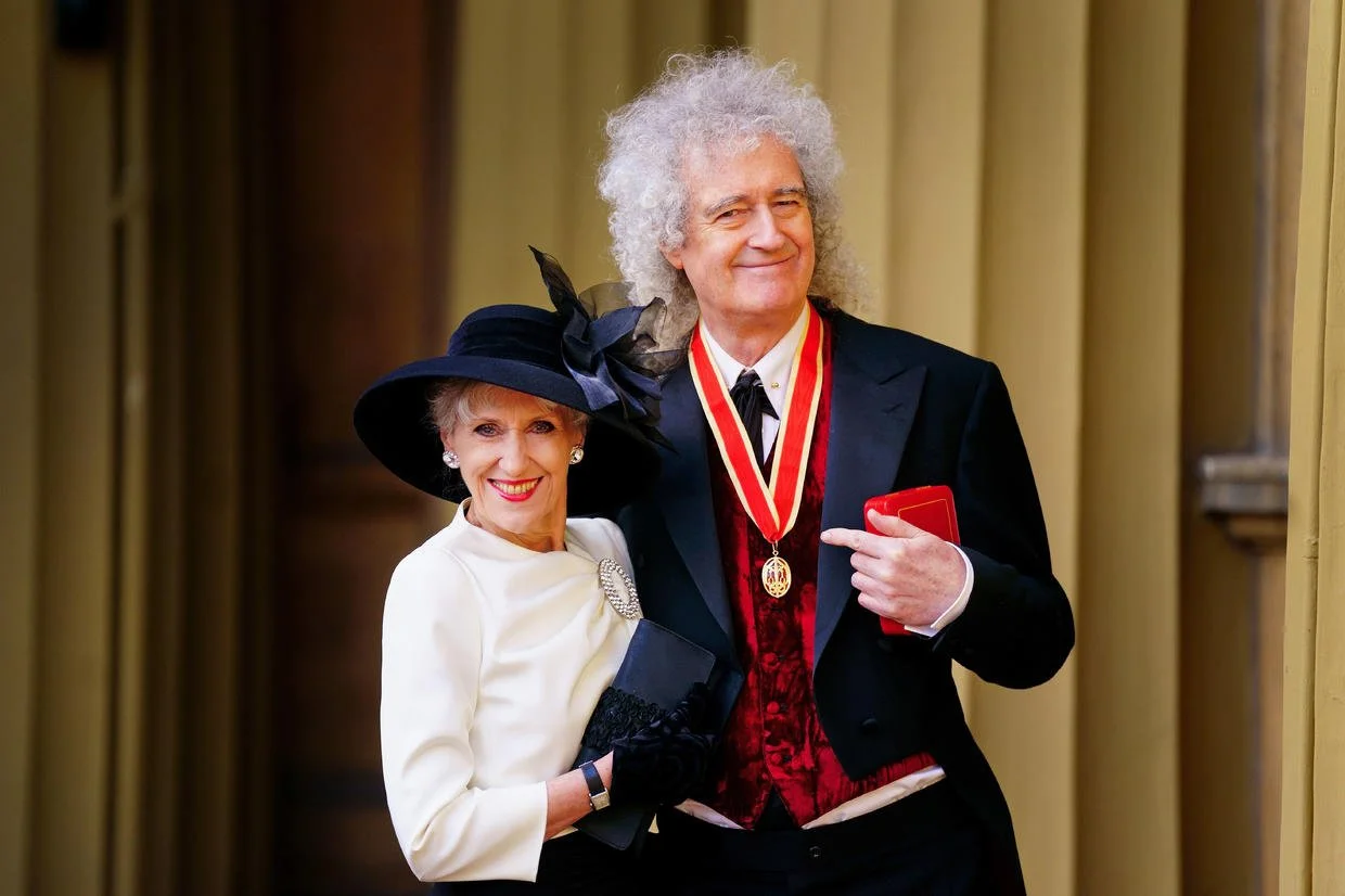 The Legend of QUEEN - Brian May Knighted