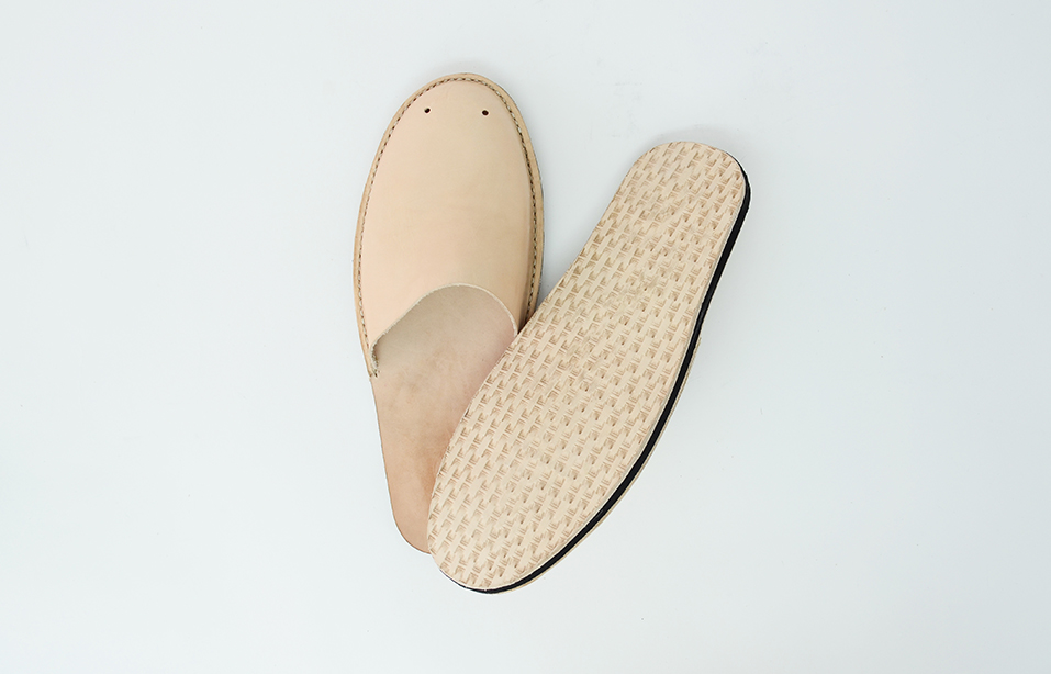 slippers 3.jpg