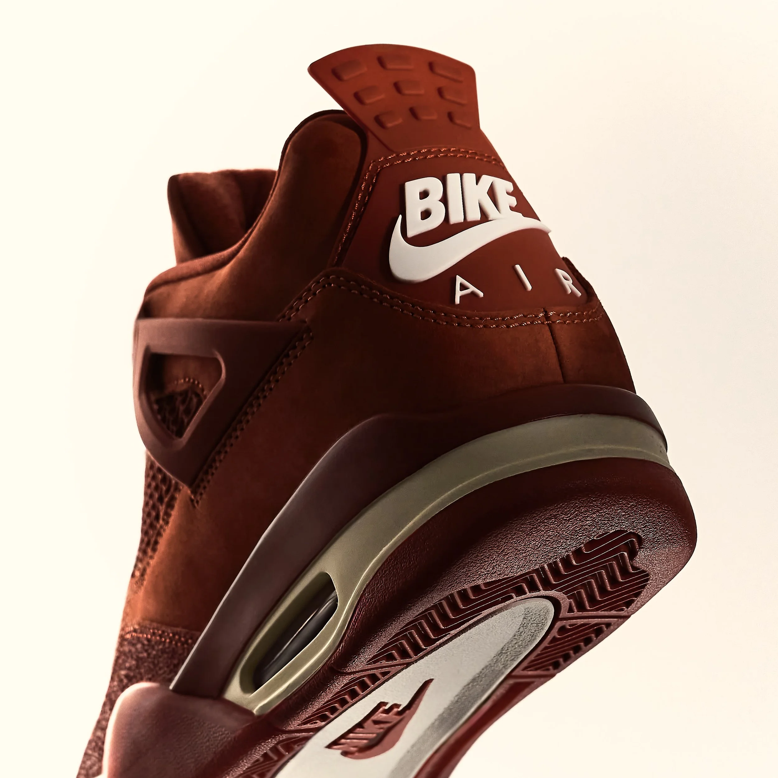 AJ4 NS_02.jpg