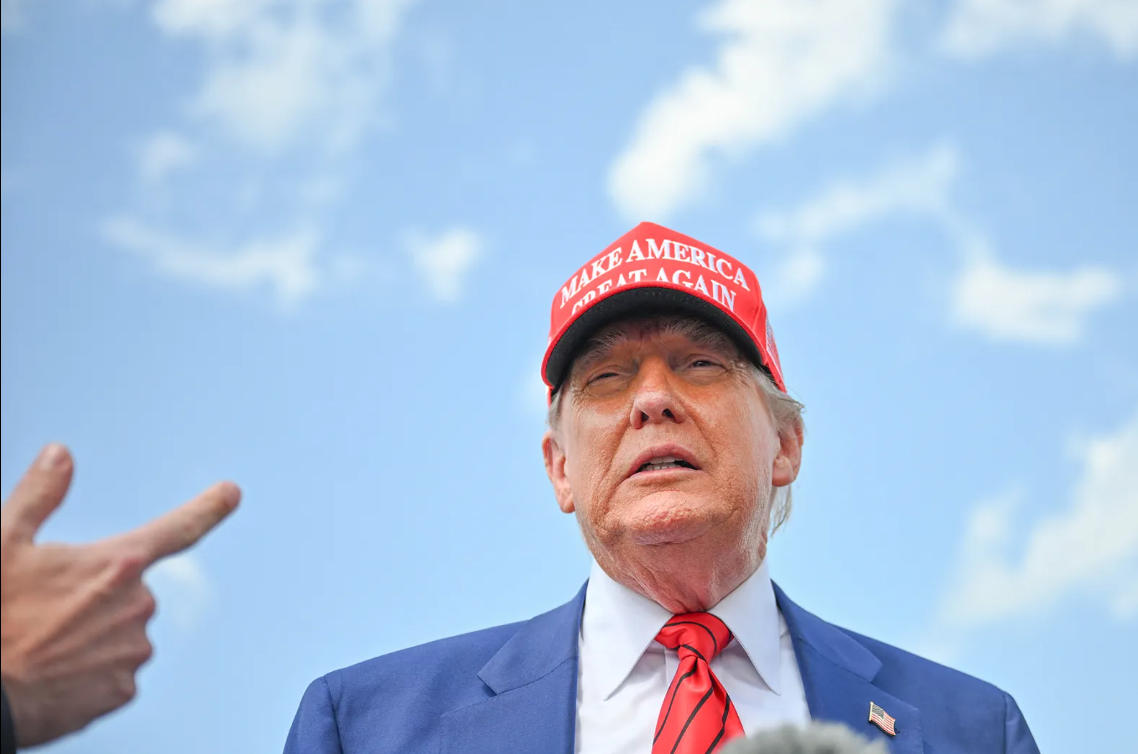 Nuclear Fears Become a Call for Regime Change in Iran