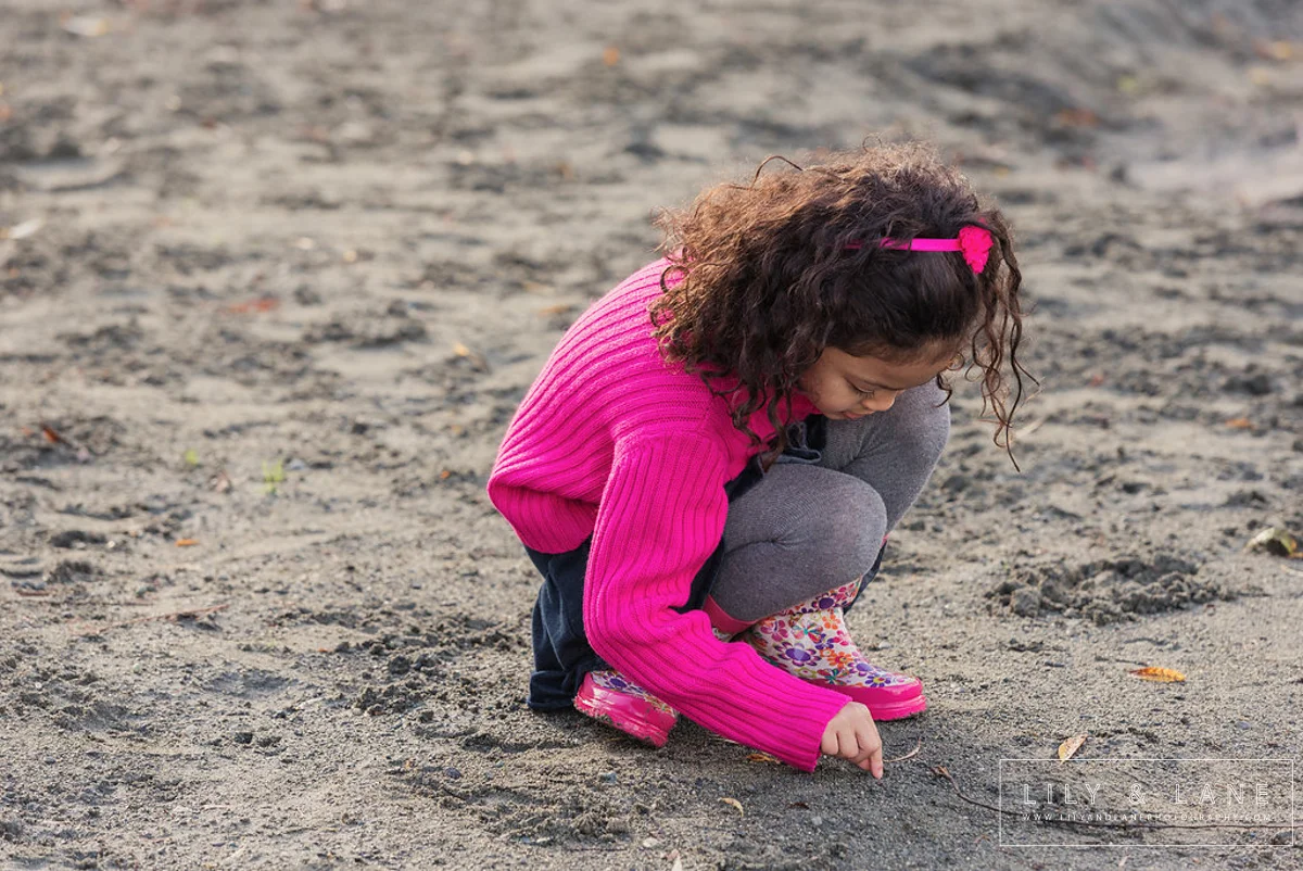 LilyandLane_VictoriaBC_FamilyPhotographer.jpg