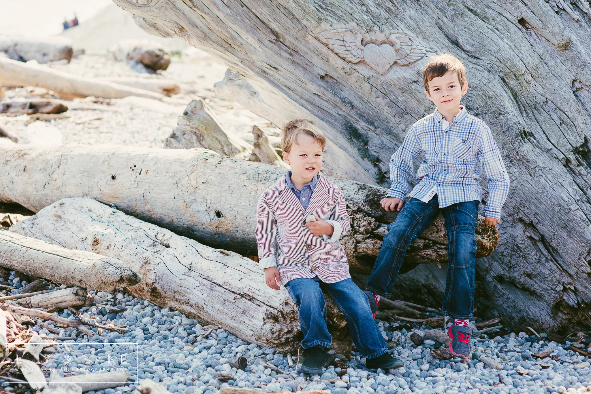 Nicola_Reiersen_Family_Photographer_Victoria_BC_Beach_Session.jpg