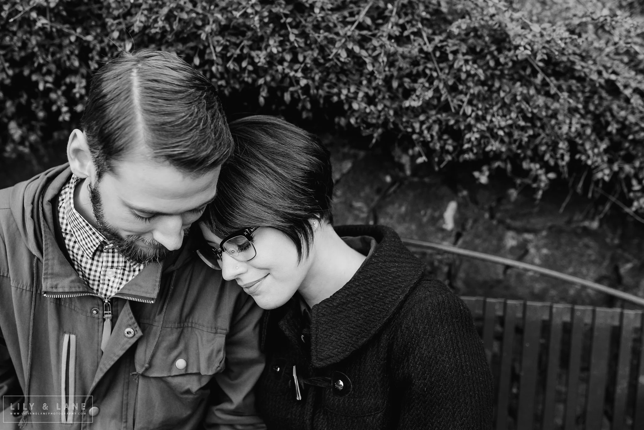 Nicola_Reiersen_Photography_Park_Engagement_Session.jpg