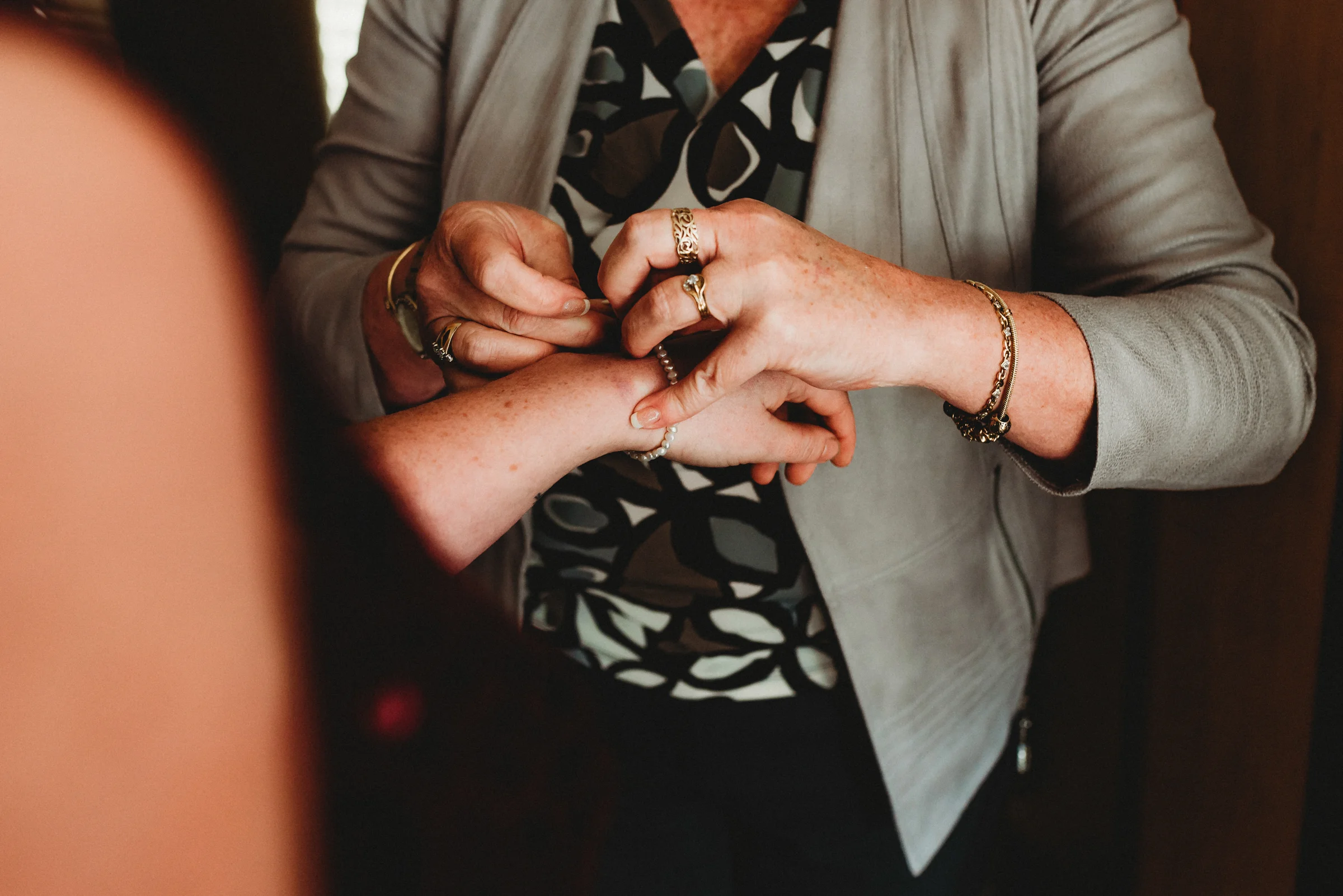 Nicola_Reiersen_Photography_Victoria_BC_Wedding_Photographer.jpg