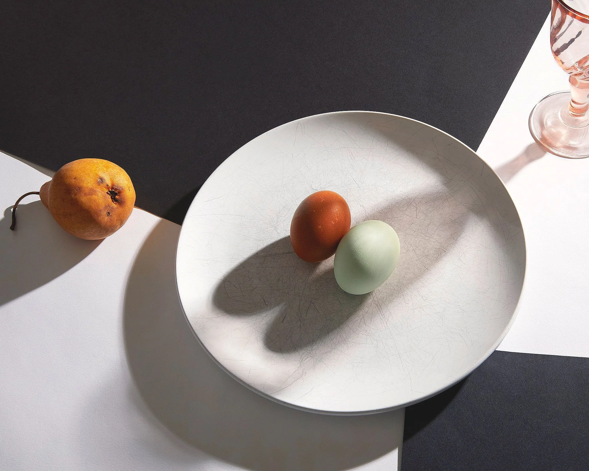 eggs%3Apear%3Aplate.jpg