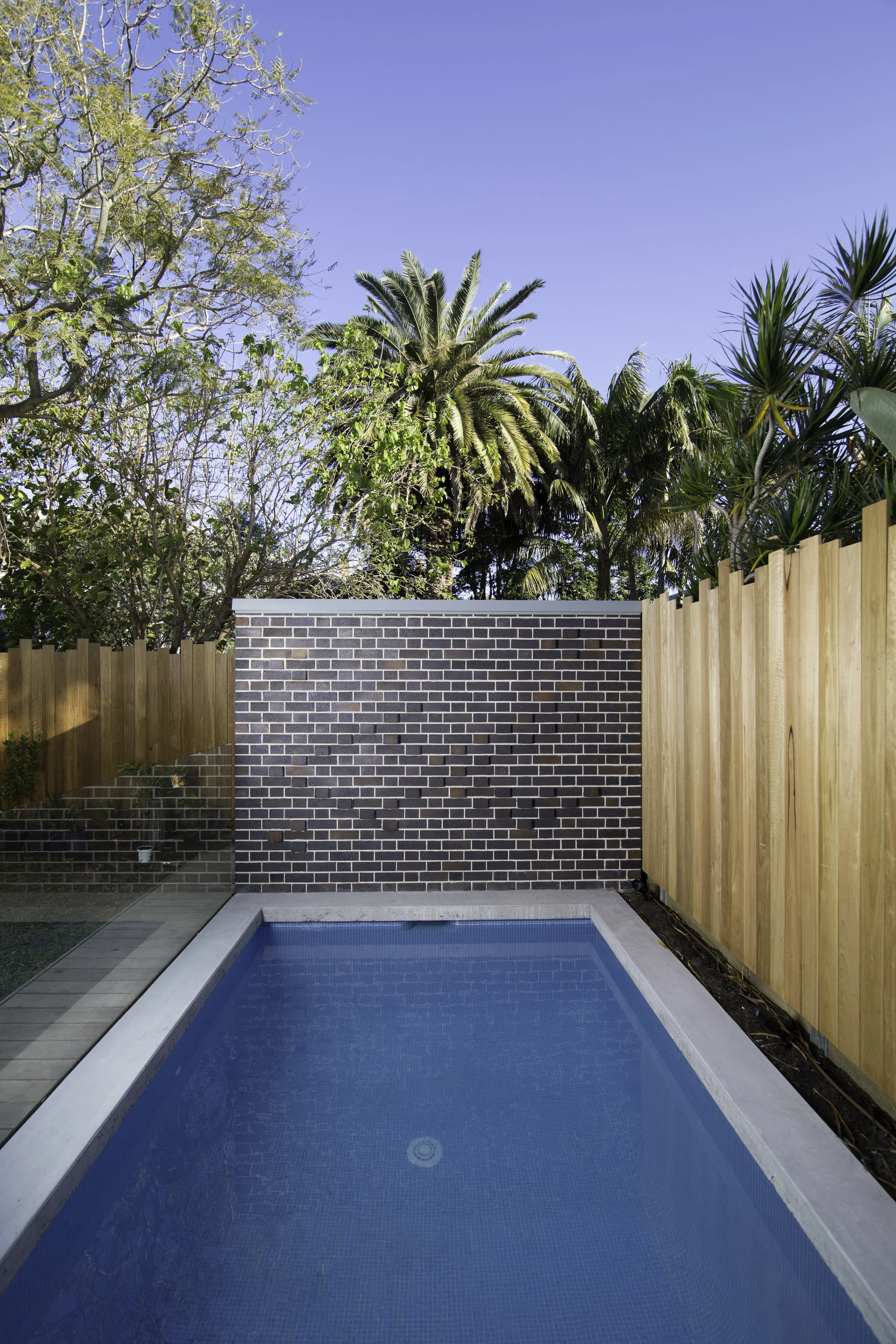 Clovelly-Mowbray-Blue-07.jpg