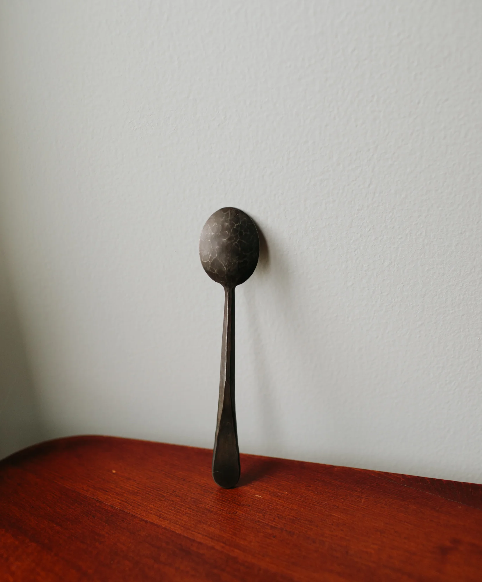 forged-spoon-black-swan-2.jpg