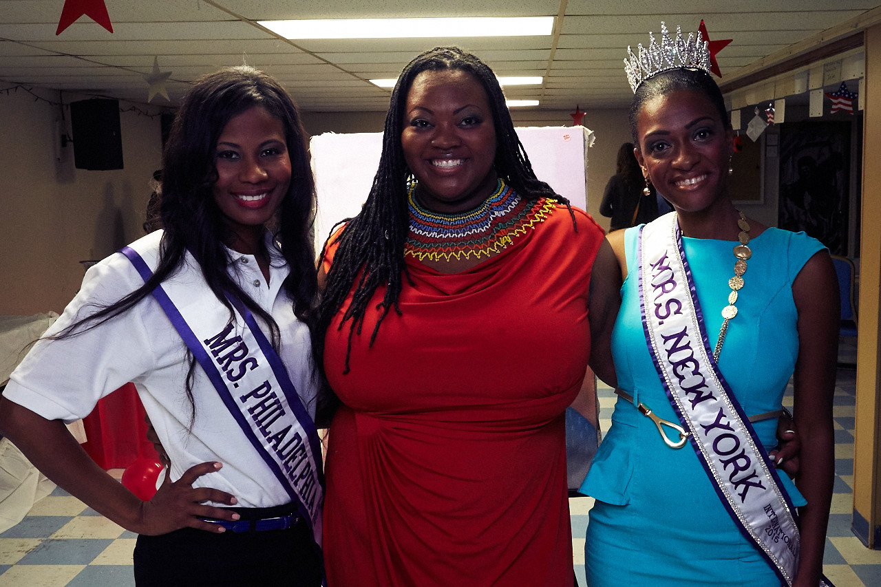 Andrea, myself and the hostess of the evening, ShaDonna Hemmings