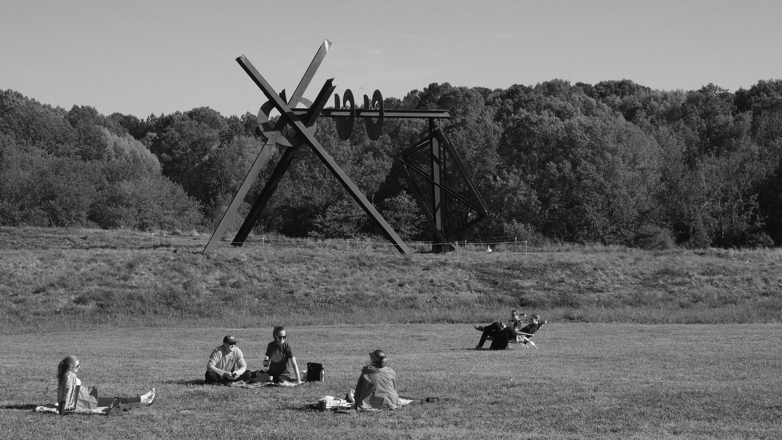 Upper Meadow with di Suvero and visitprs