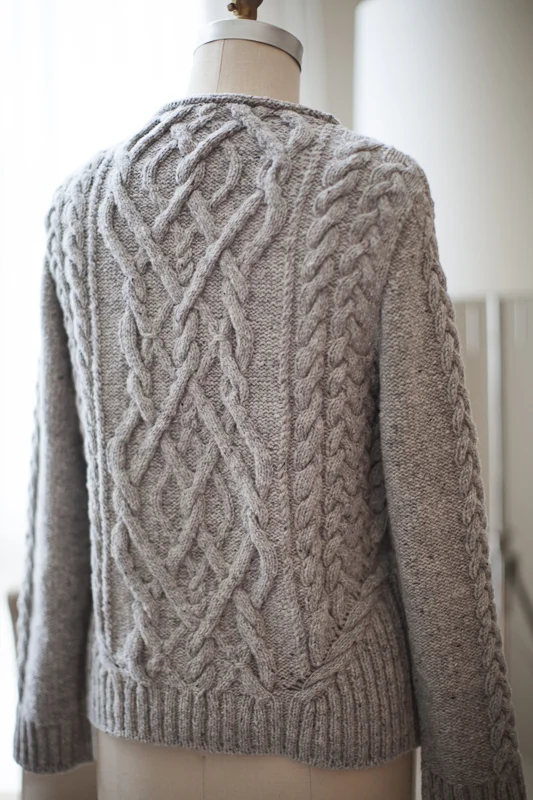 MW Cabled Pullover-5.jpg