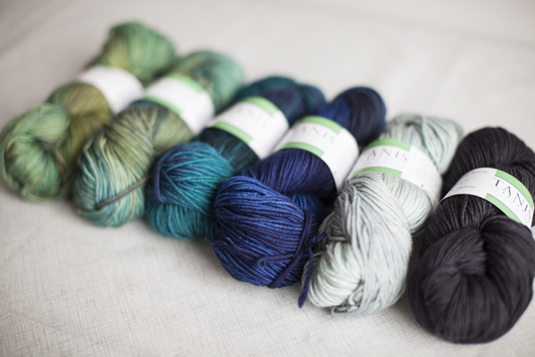 Colors (from left to right): Sprout, Lucky Penny, Teal, Midnight, Chris Grey, Charcoal