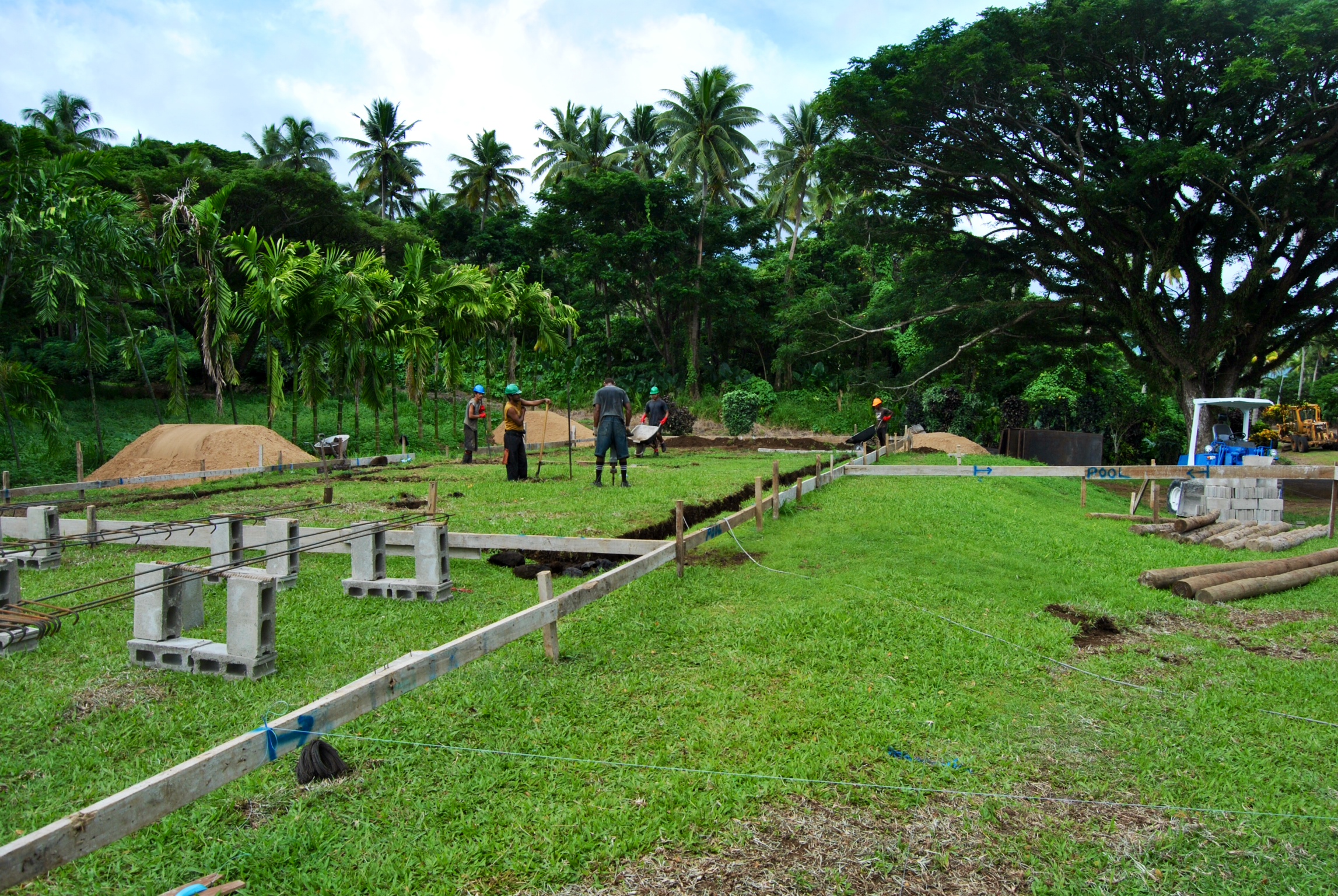 Here you can see the construction crew laying out the foundations for the Salty Fox and the pool. Check out the fresh sand that was quarried elsewhere on Taveuni. They will also quarry aggregate on the Taveuni as well. All this locally sourced material helps with our sustainability goals.