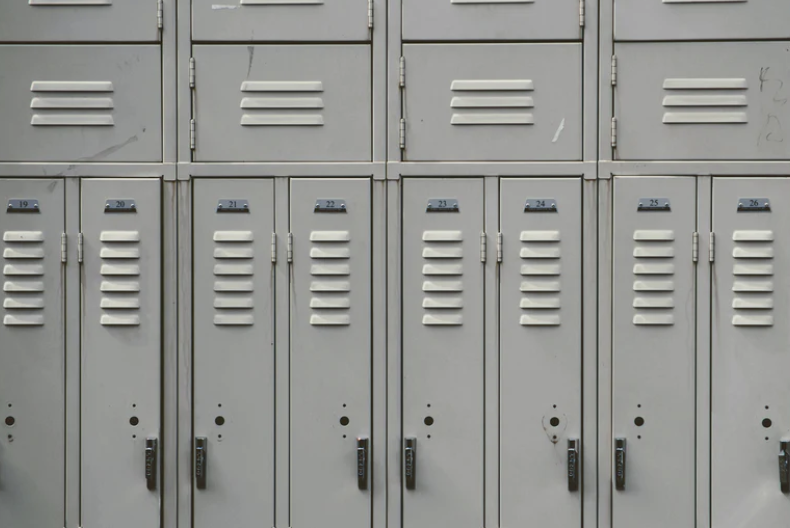 Schools can’t keep students safe from Covid 19 
