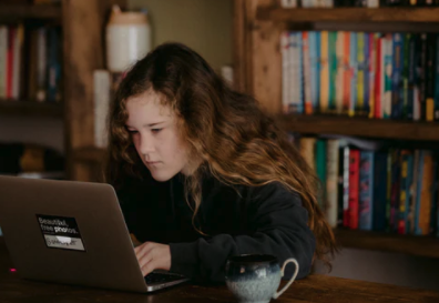  Hybrid Education 