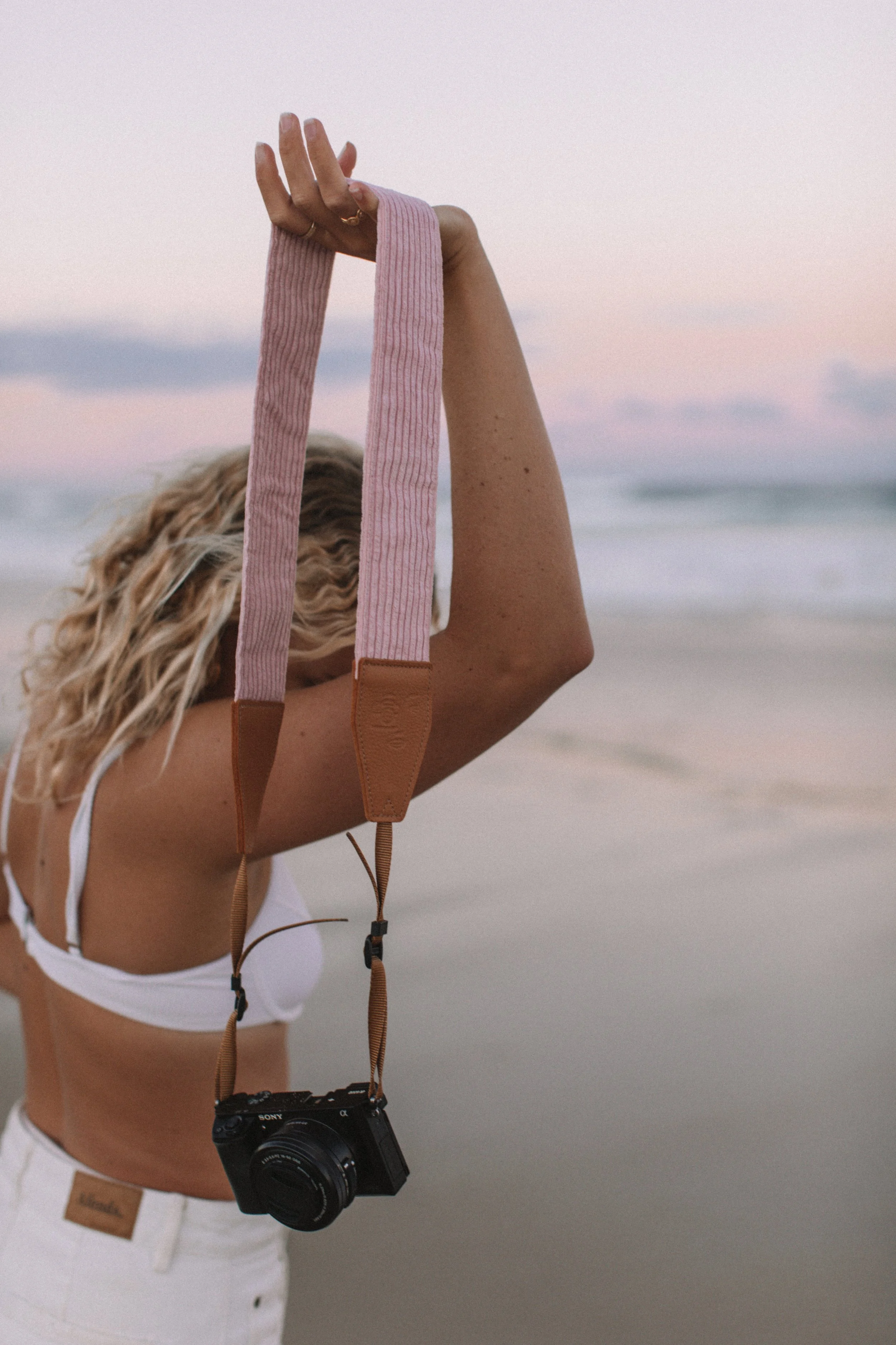 Pink_CameraStraps_0E1A0281.JPG
