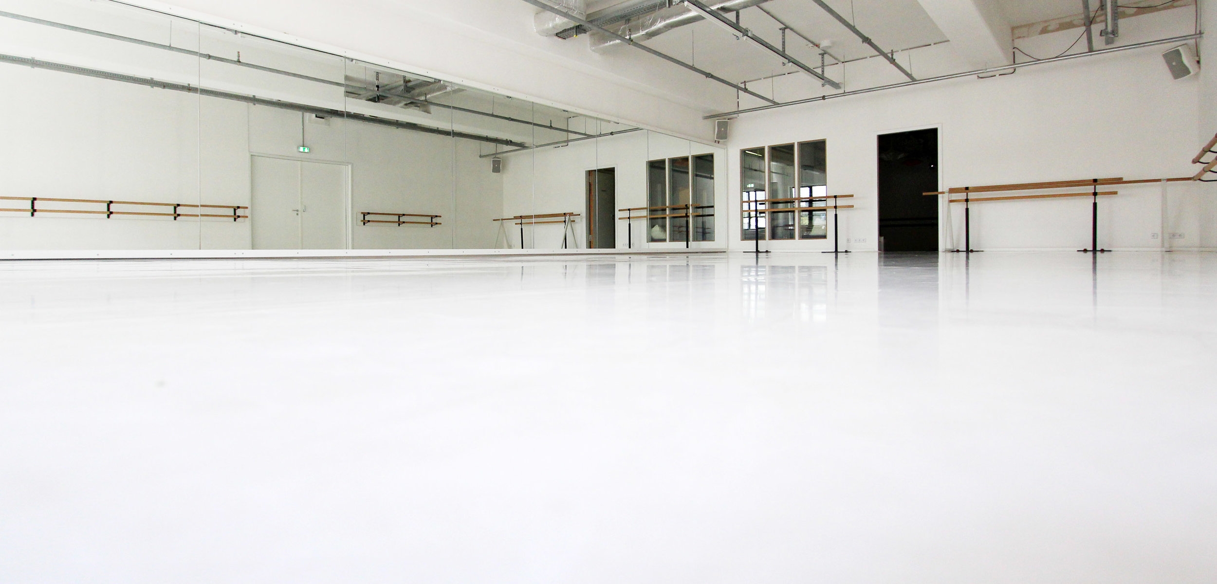 studio-k1_2880x1600.jpg