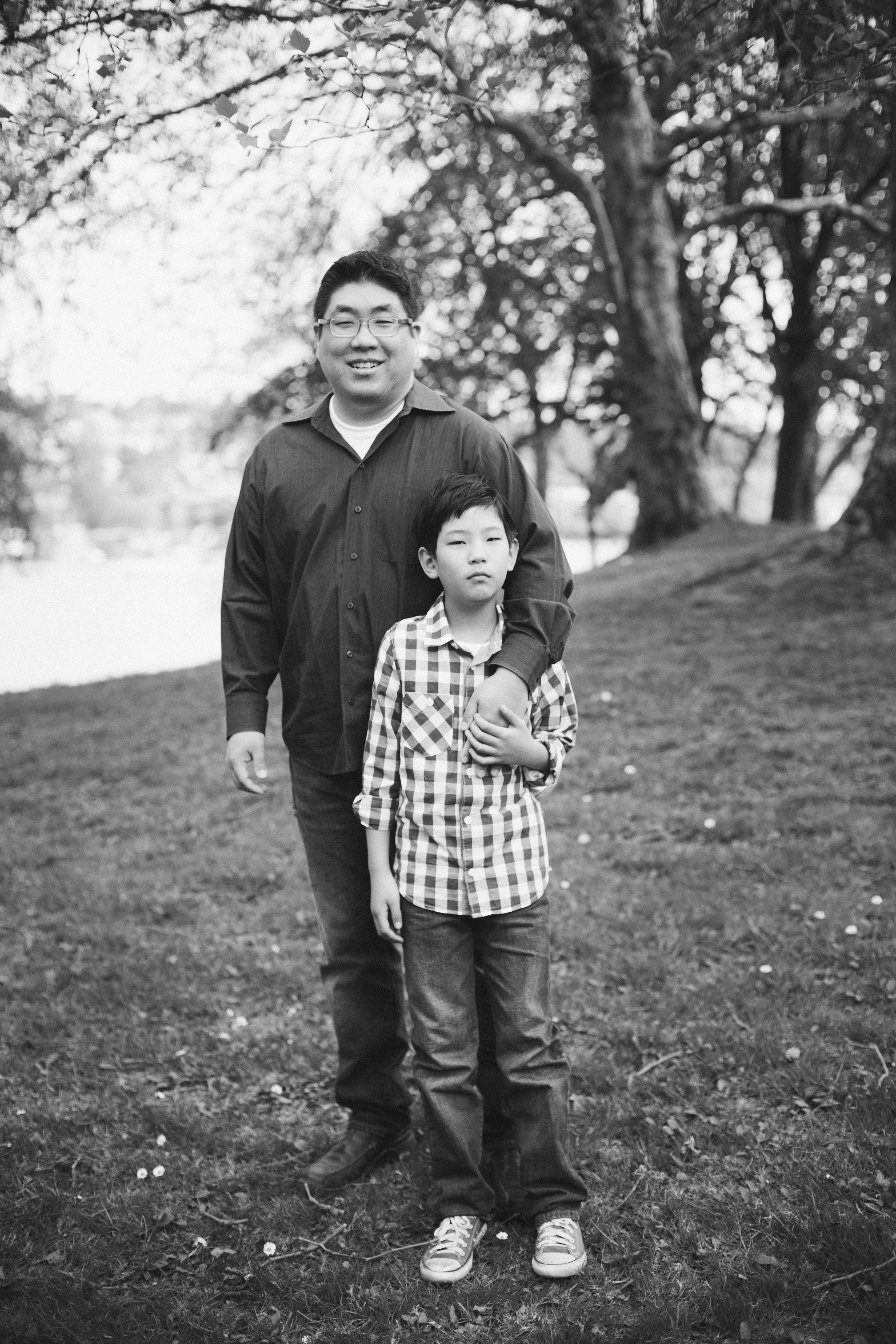 Family Photo Session, Spring 2016 at Gas Works Park in Seattle, WA. Photos by Gabe Rodriguez of Gabriel Boone Photography.