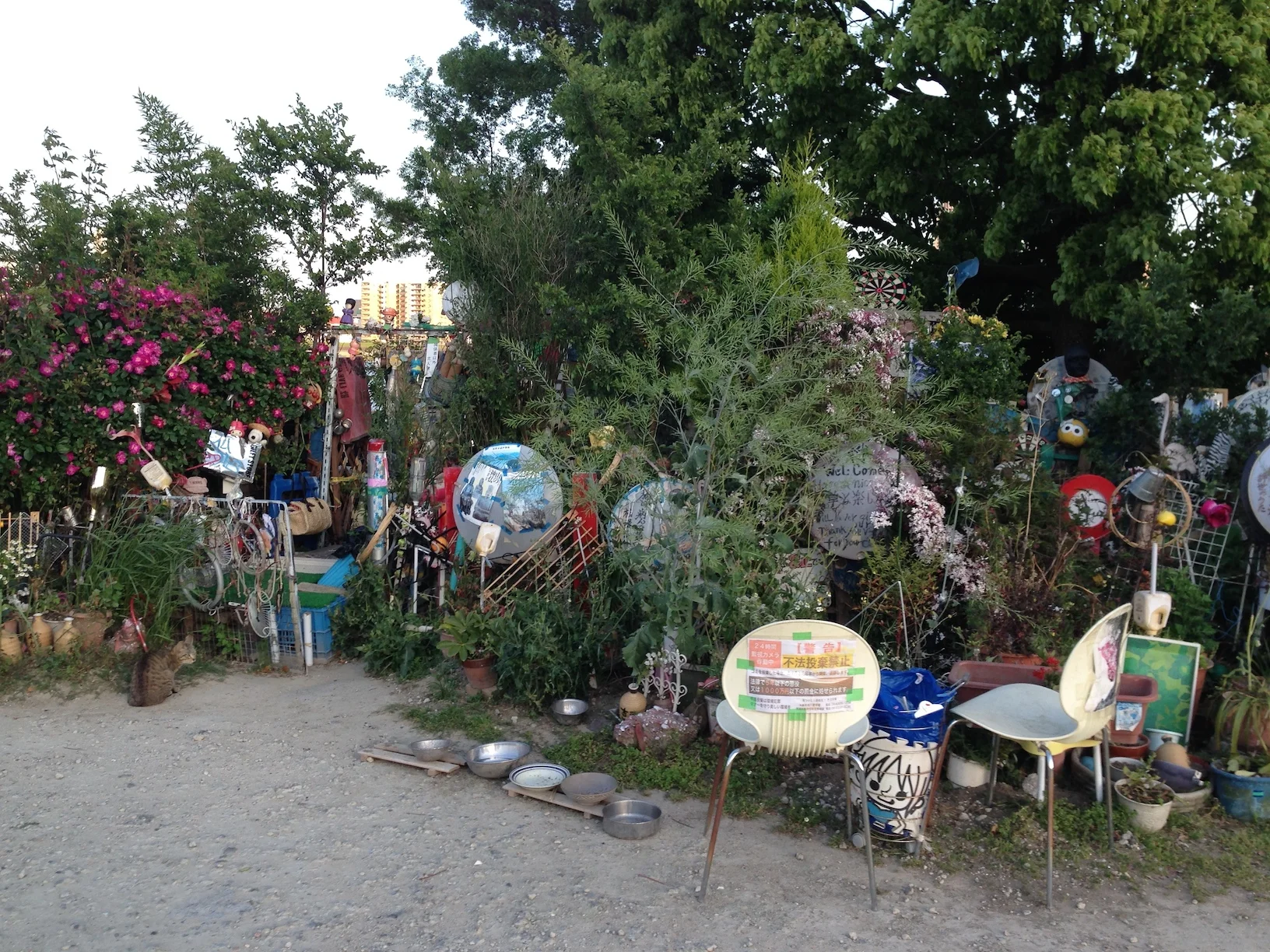 A house by the river in Osaka. It's decorated with trash.