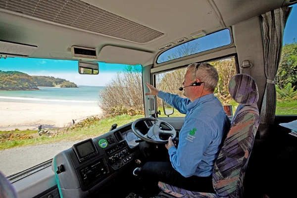 Stewart Island Bus Tour.