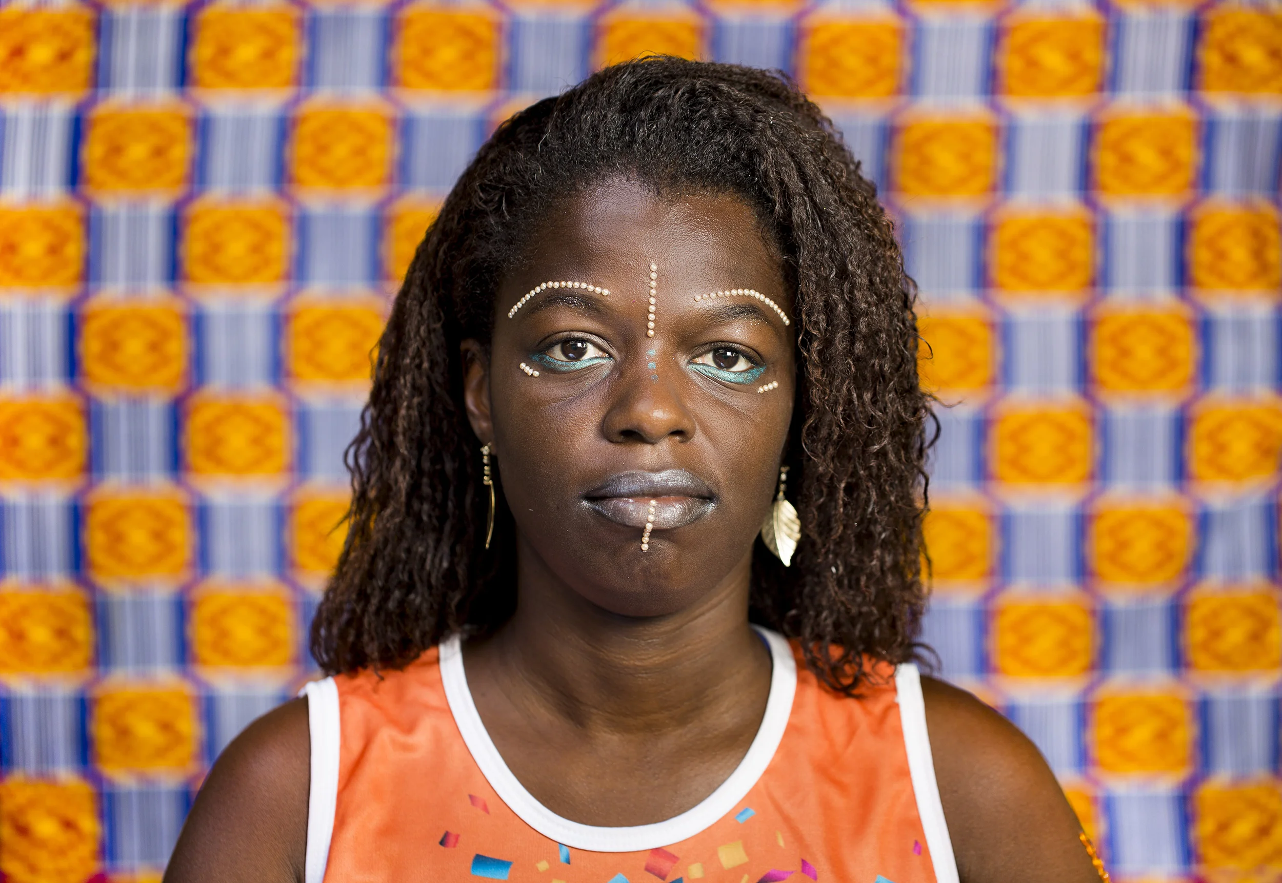 Agora, experimente acrescentar na busca "carnaval” e "mulata" (definição no dicionário Michaelis: mulher mestiça das raças branca e negra), um tsunami de corpos hipersexualizados. 