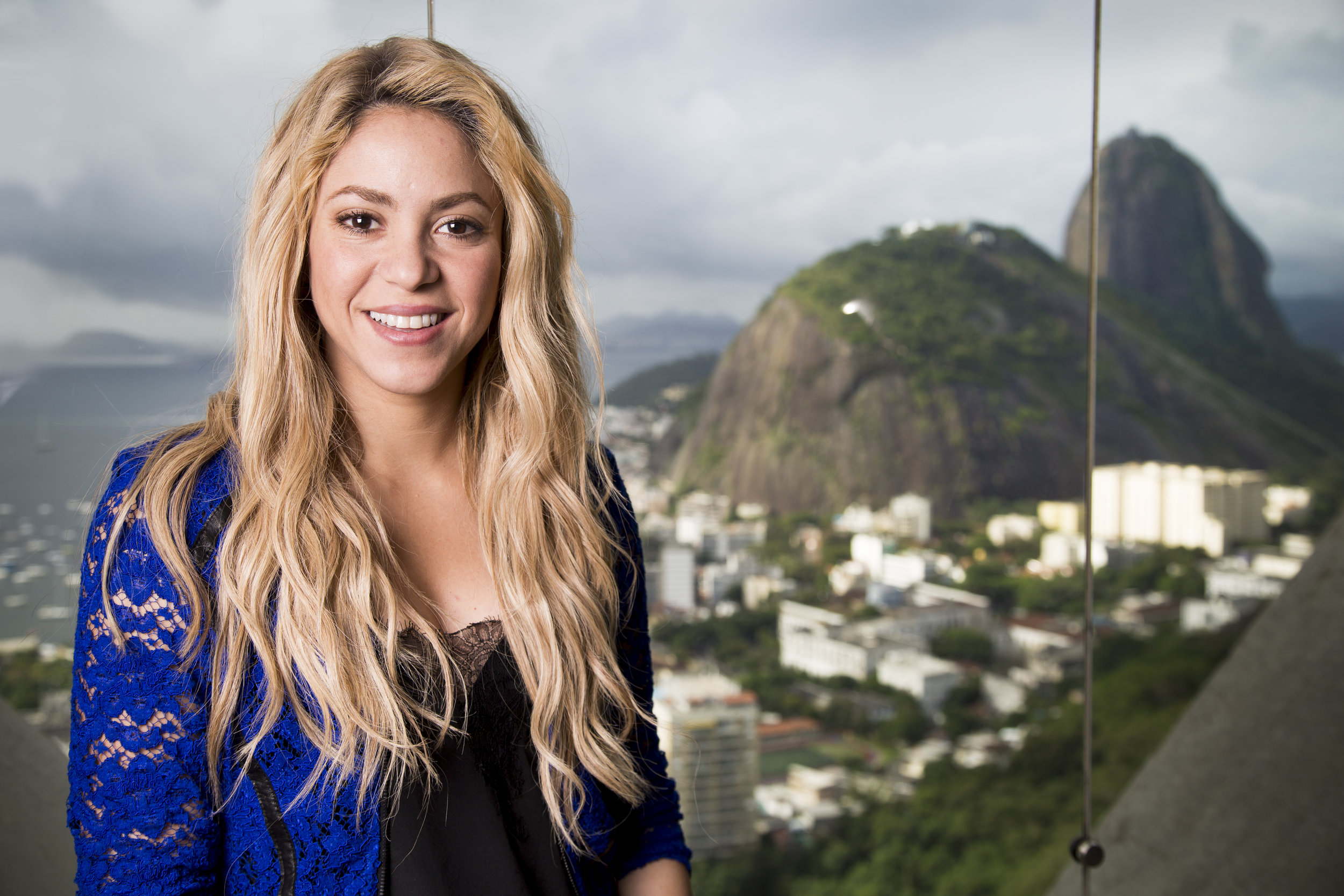  Shakira, cantora e compositora colombiana 