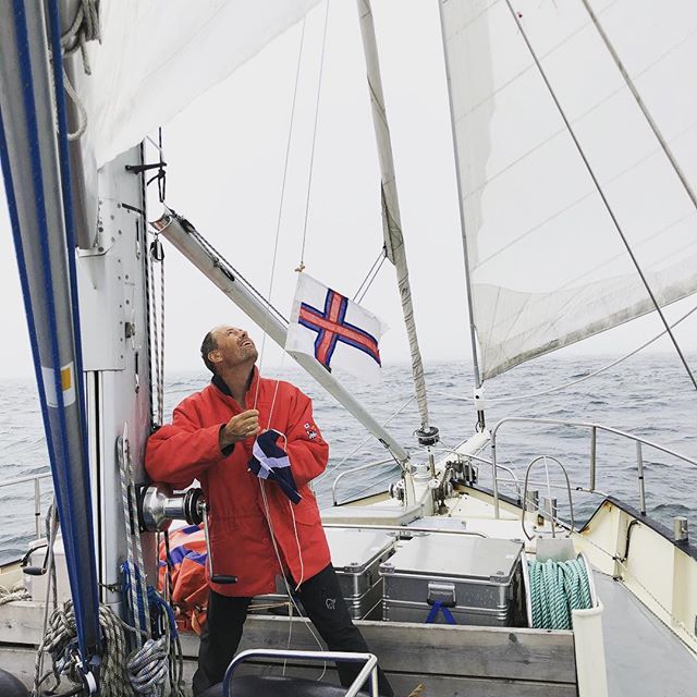 Next up Faroe Islands. We have about 15nm left to sail⛵️#greenlandexpedition2018 #sailing #fareoislands #polarsector