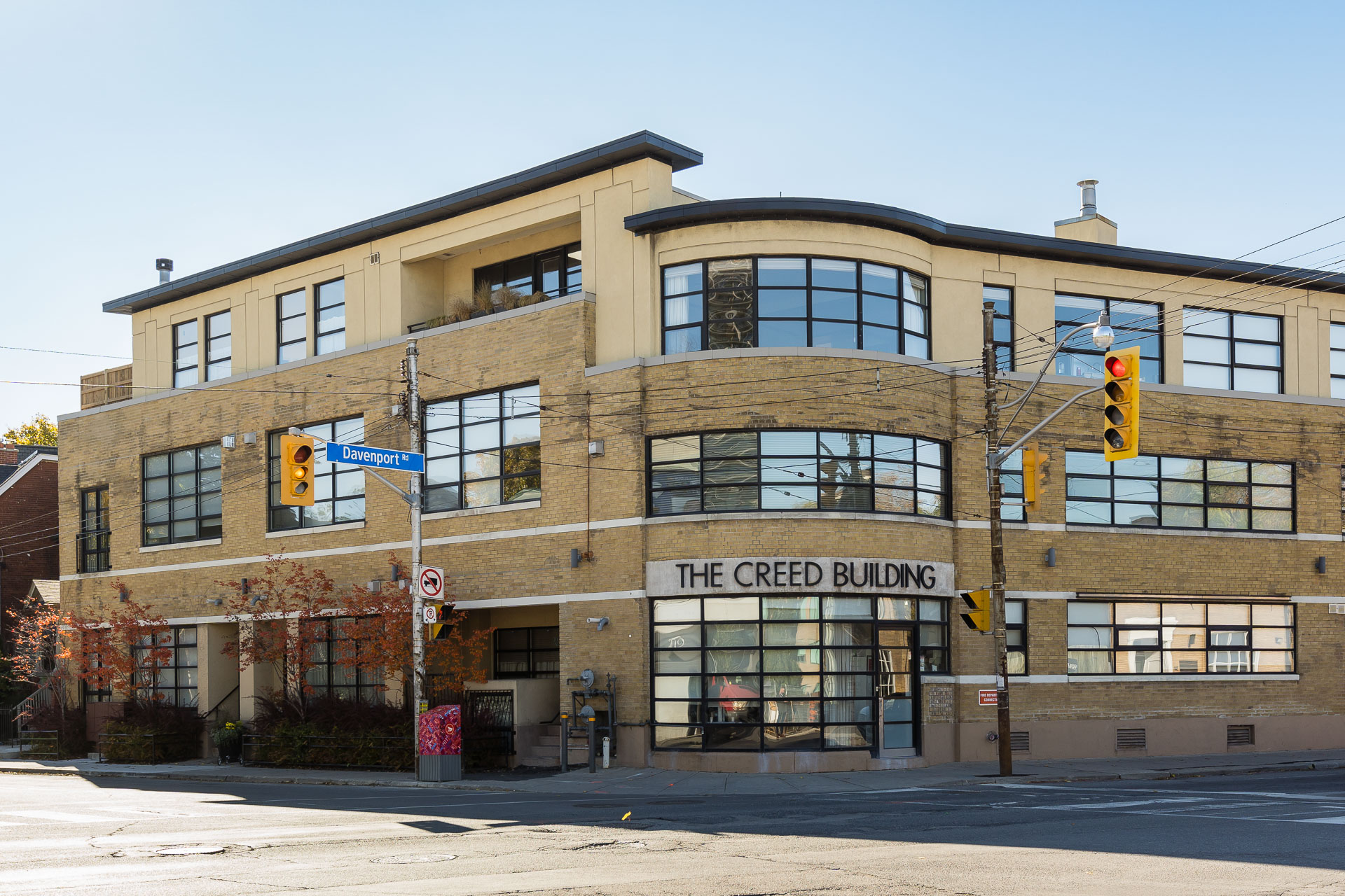 212-295 Davenport-web-1.jpg
