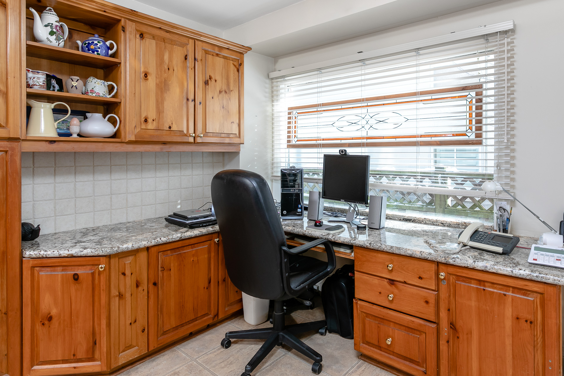 28 Howard Ave-Web-24.jpg